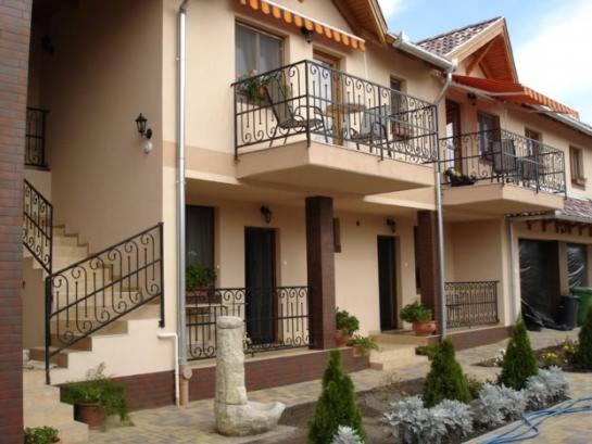 Mediterran Apartman Es Vendeghaz Hajdúszoboszló Exteriér fotografie