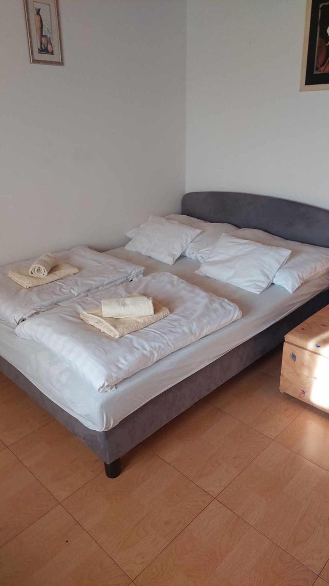 Mediterran Apartman Es Vendeghaz Hajdúszoboszló Exteriér fotografie